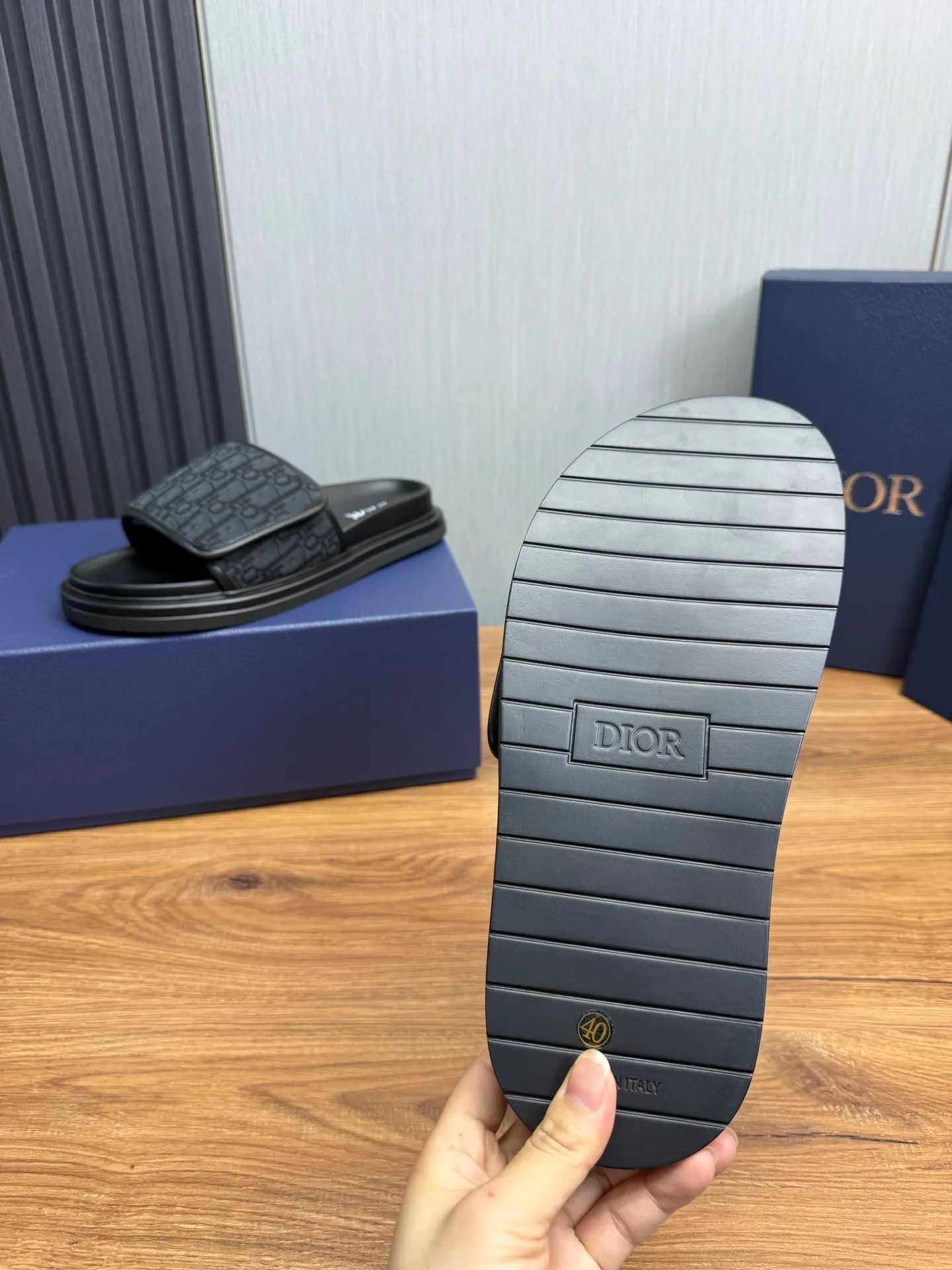 Men's shoes 💰280💰 Dior. Men's slippers 🩴Official website 1:1 production 38-45 yards 45 46 🉑️Customized original material shipped✅